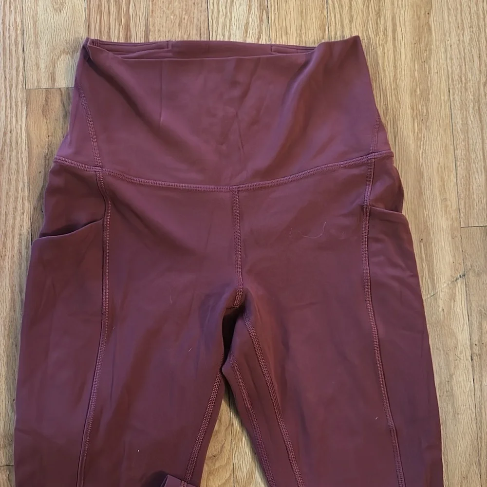 Lululemon sz 4 Align High Rise Pant with Pockets 25